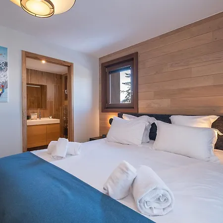 Spacieux 4 A Avec Parking Et Wifi Courchevel