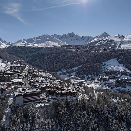 Spacieux 4 A Avec Parking Et Wifi Courchevel