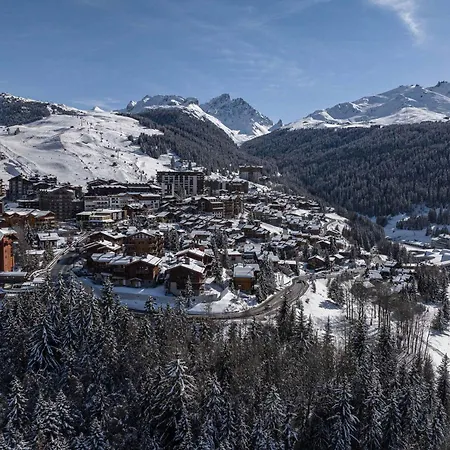 Spacieux 4 A Avec Parking Et Wifi - Fr-1-563-136